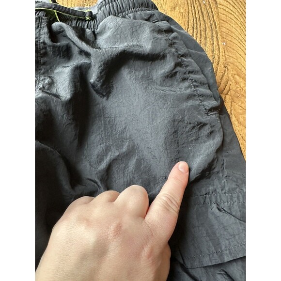 Russell Boys Athletic Wind Pants Black Pants With Pockets Zippers Size XL 14-16 - Picture 3 of 10